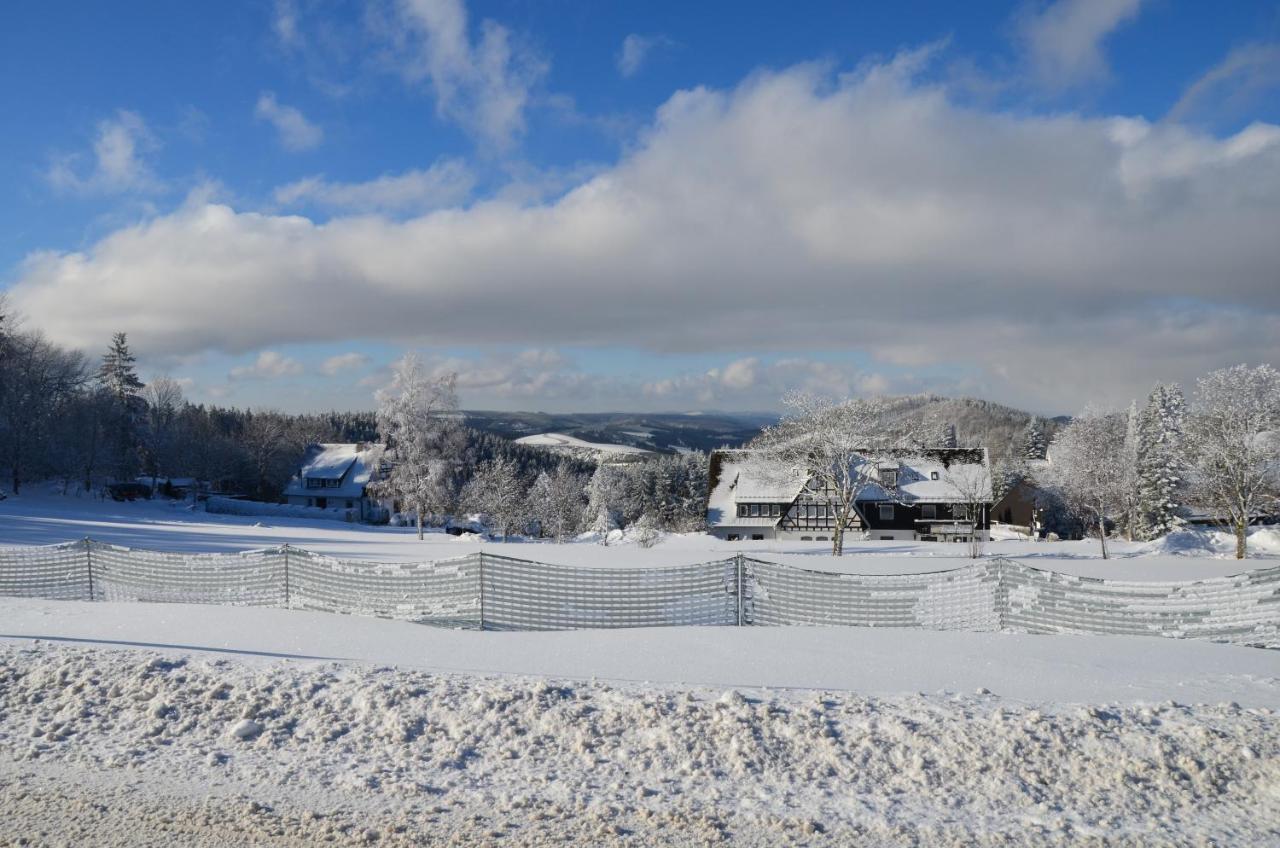 Berggasthof Zur Glocke Winterberg Exteriör bild