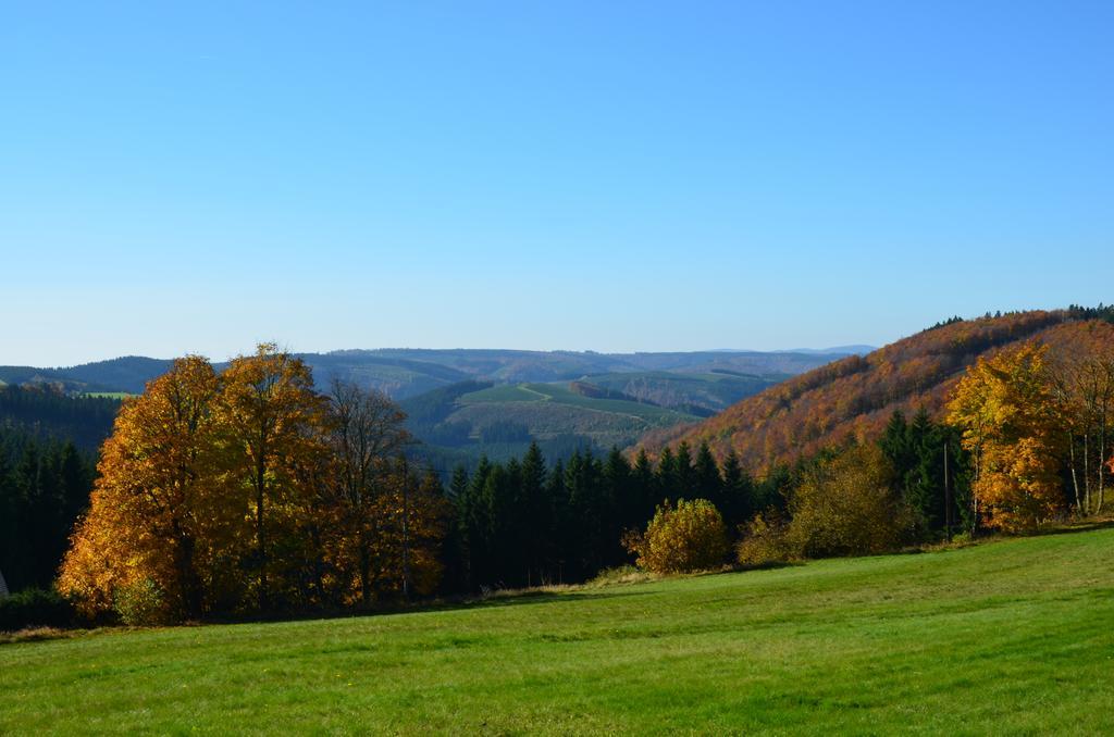 Berggasthof Zur Glocke Winterberg Exteriör bild